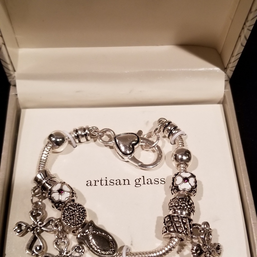 Charm Bracelets - Picture 4 of 4